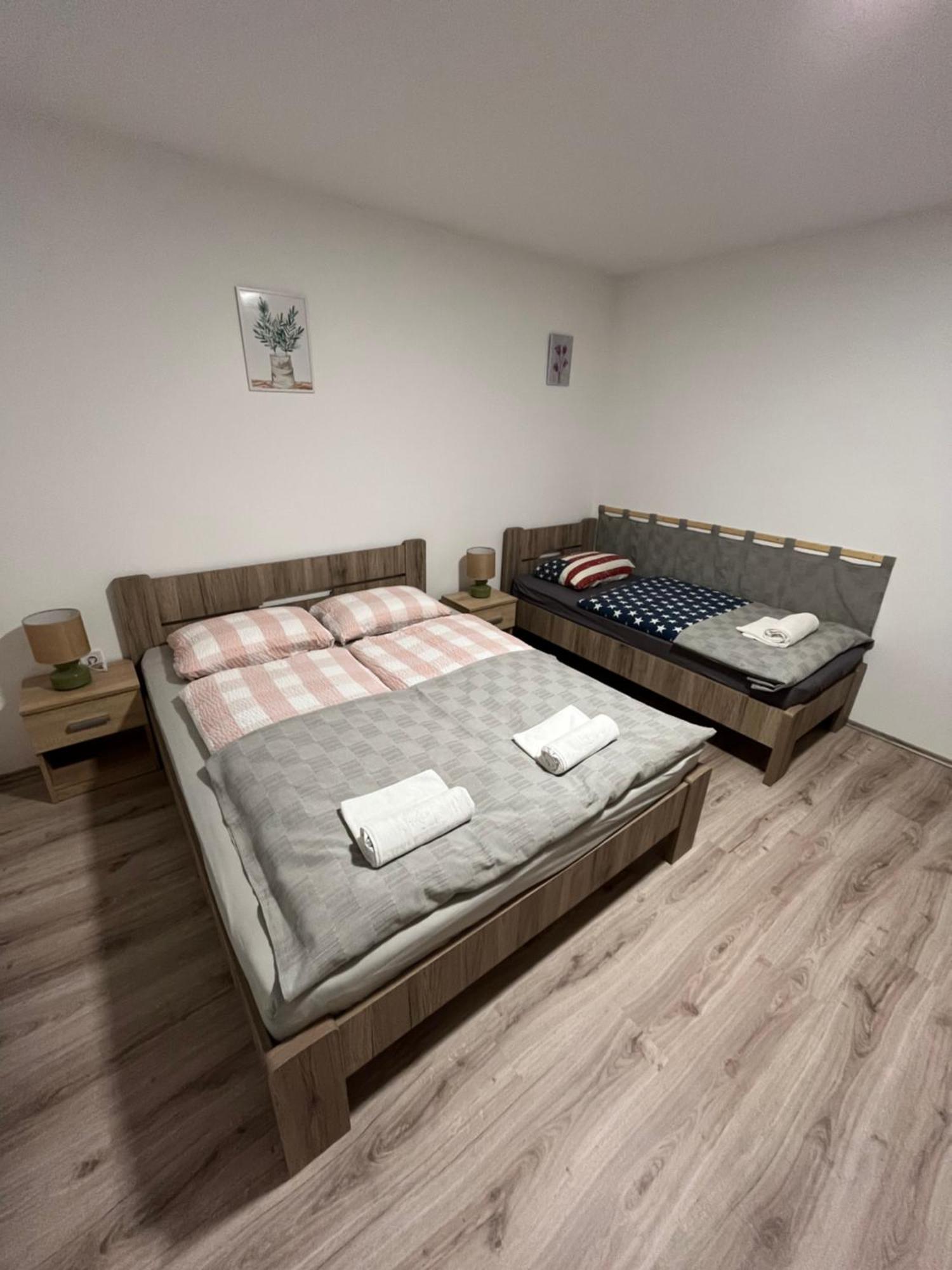 Mini Zoo Apartman Nagykanizsa Exteriör bild